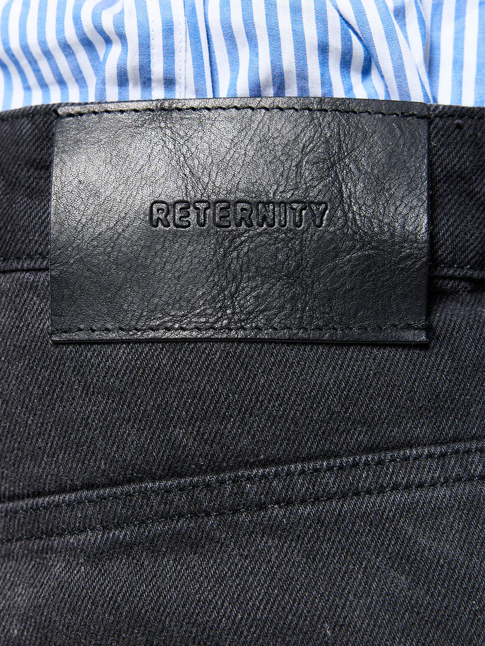 Reternity Essential Baggy Denim - Washed Black