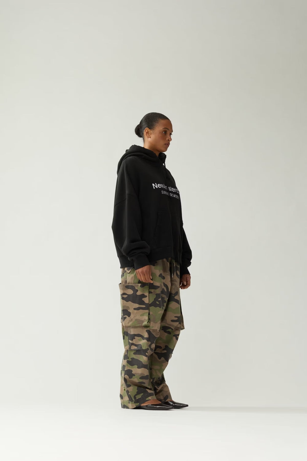 New Amsterdam Worked Logo Hoodie Black