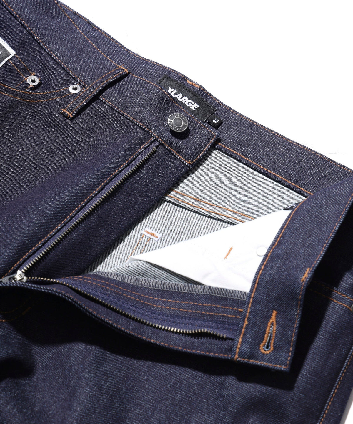 X-Large Label Indigo Jeans