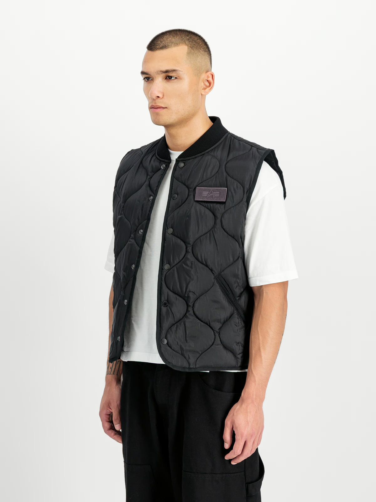 Q-1 Vest