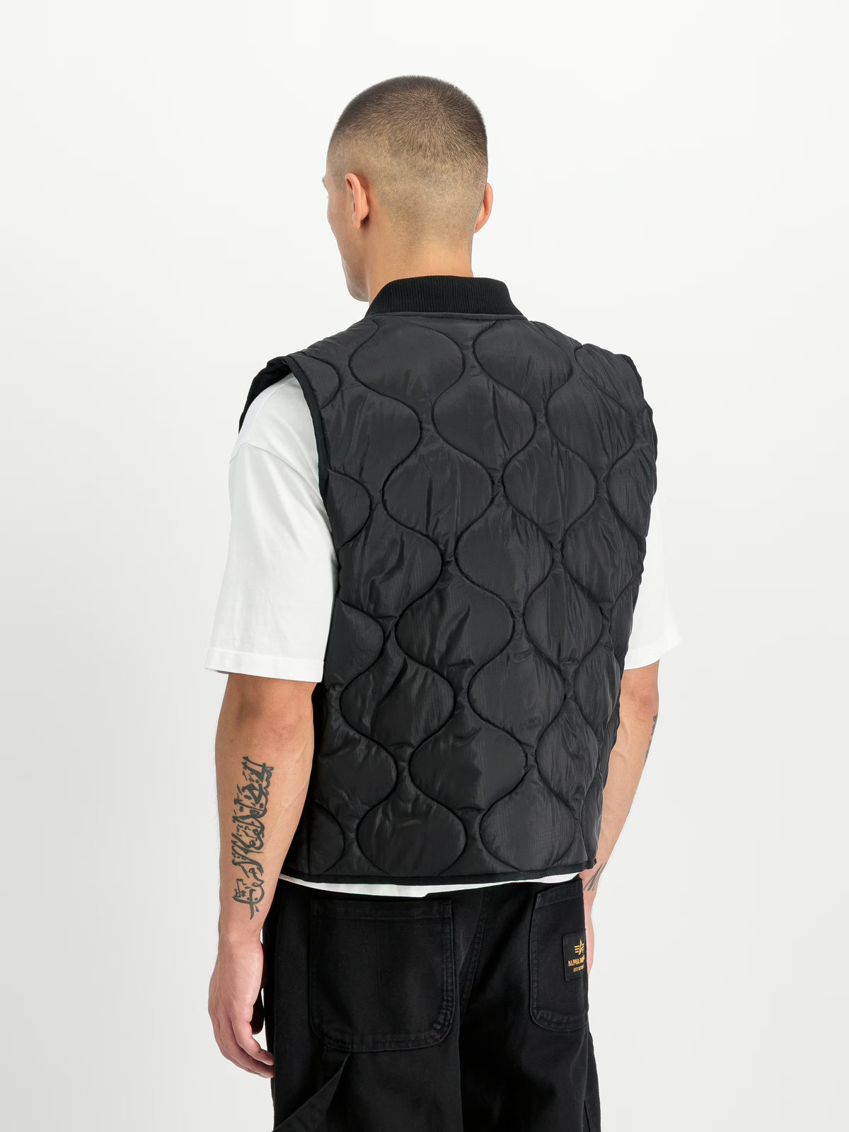 Q-1 Vest