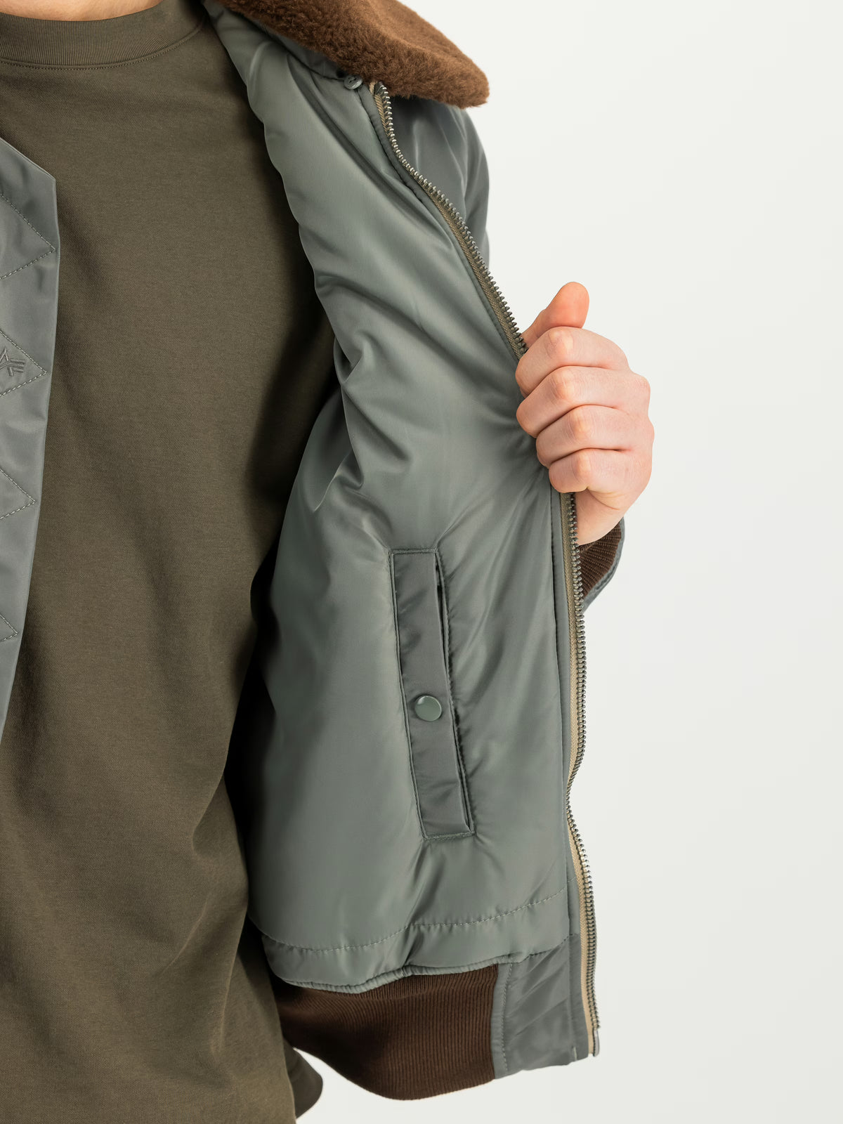 B-15 Intermediate Loose Bomber Jacket | Vintage Green