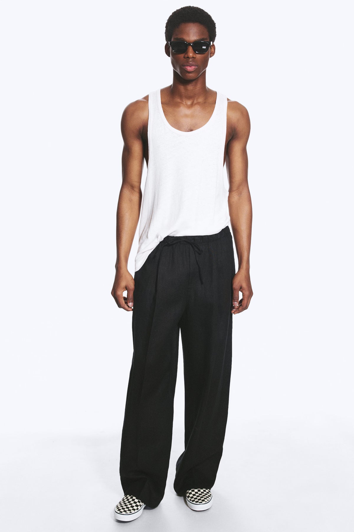 Weekday Loose Fit Linen Trousers Black