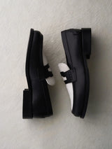 Reternity Le Metropolitan Loafers Black White