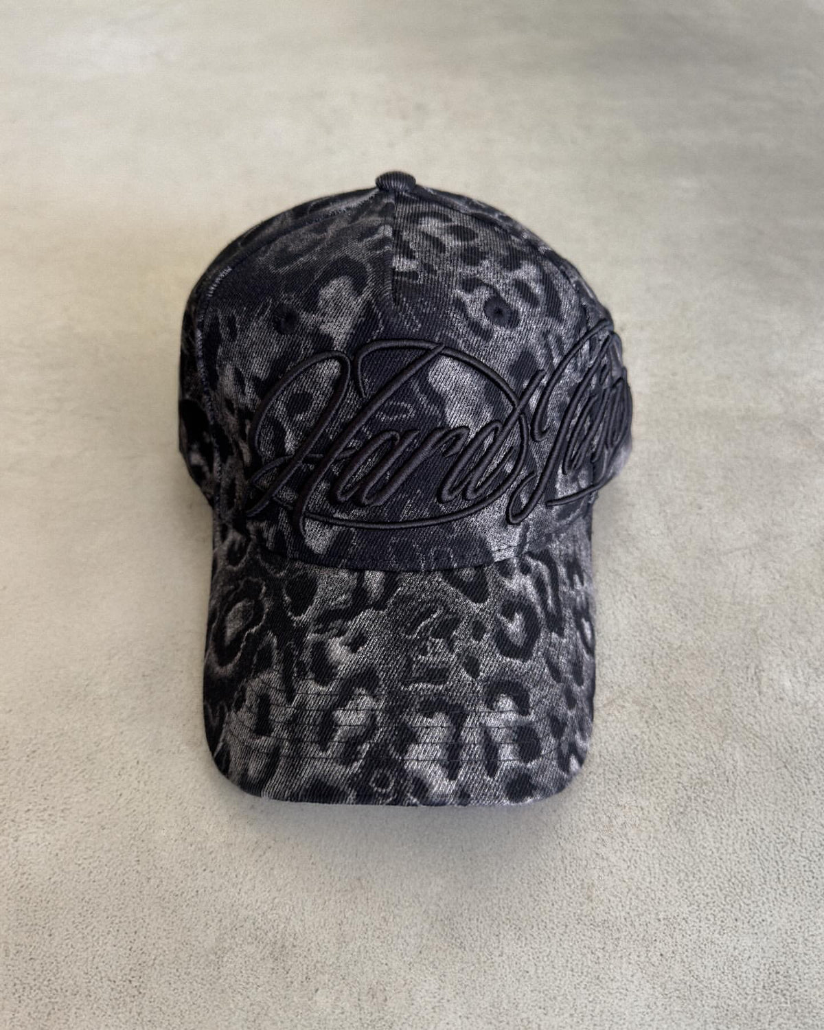 Formy Hard Times Animalier Baseball Cap
