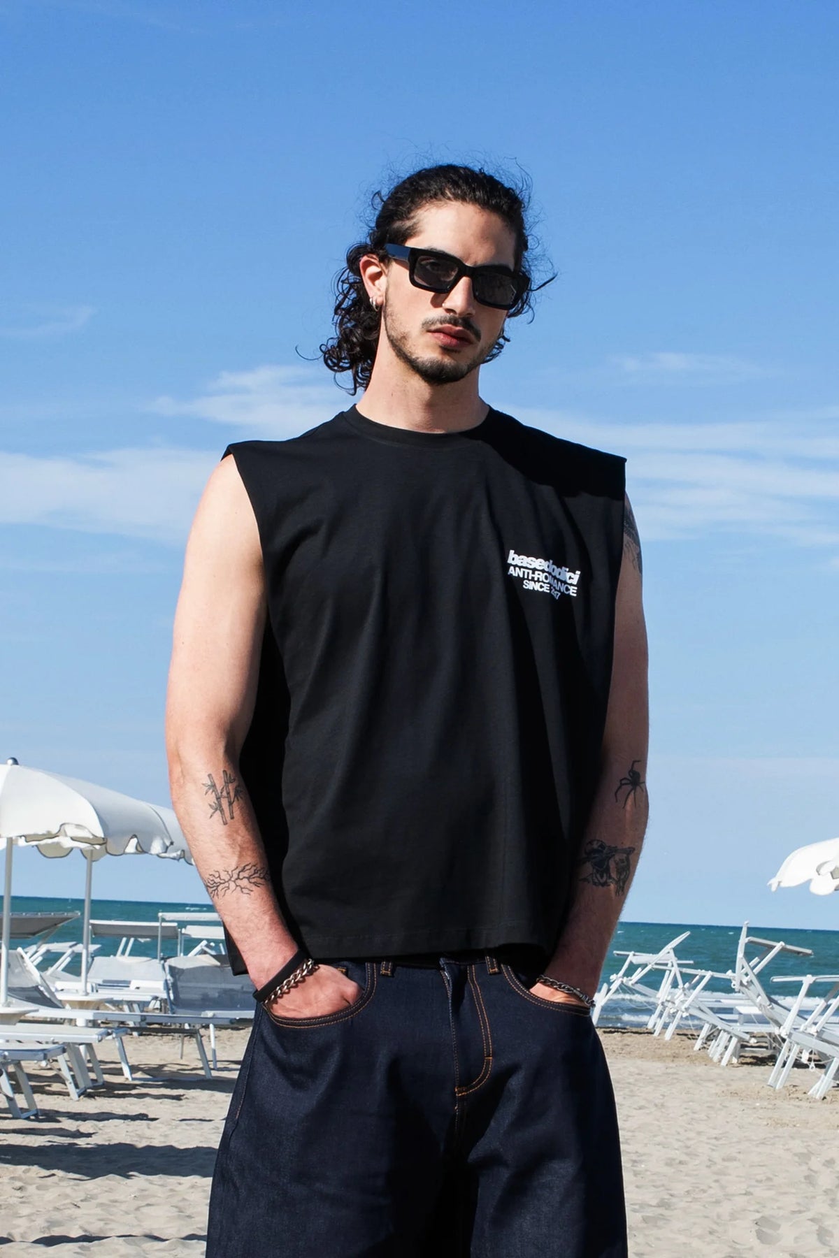 Basedodici Tank Black "Social Media Killed Romance"
