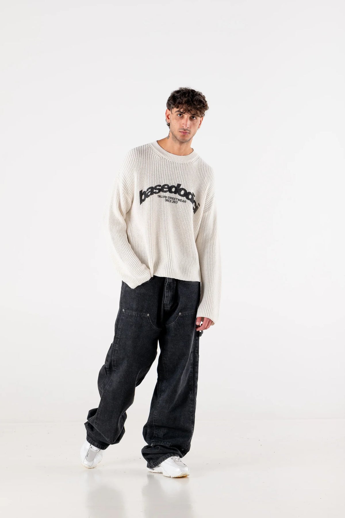 Basedodici Sweater Streets White