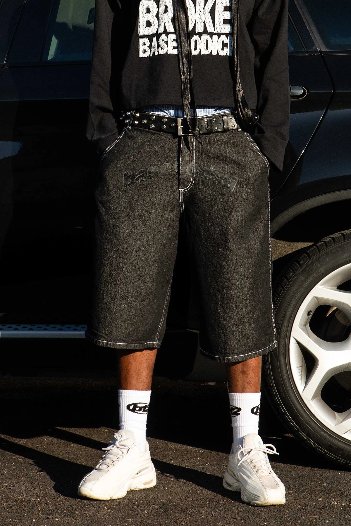 Basedodici Front Logo Black Jorts