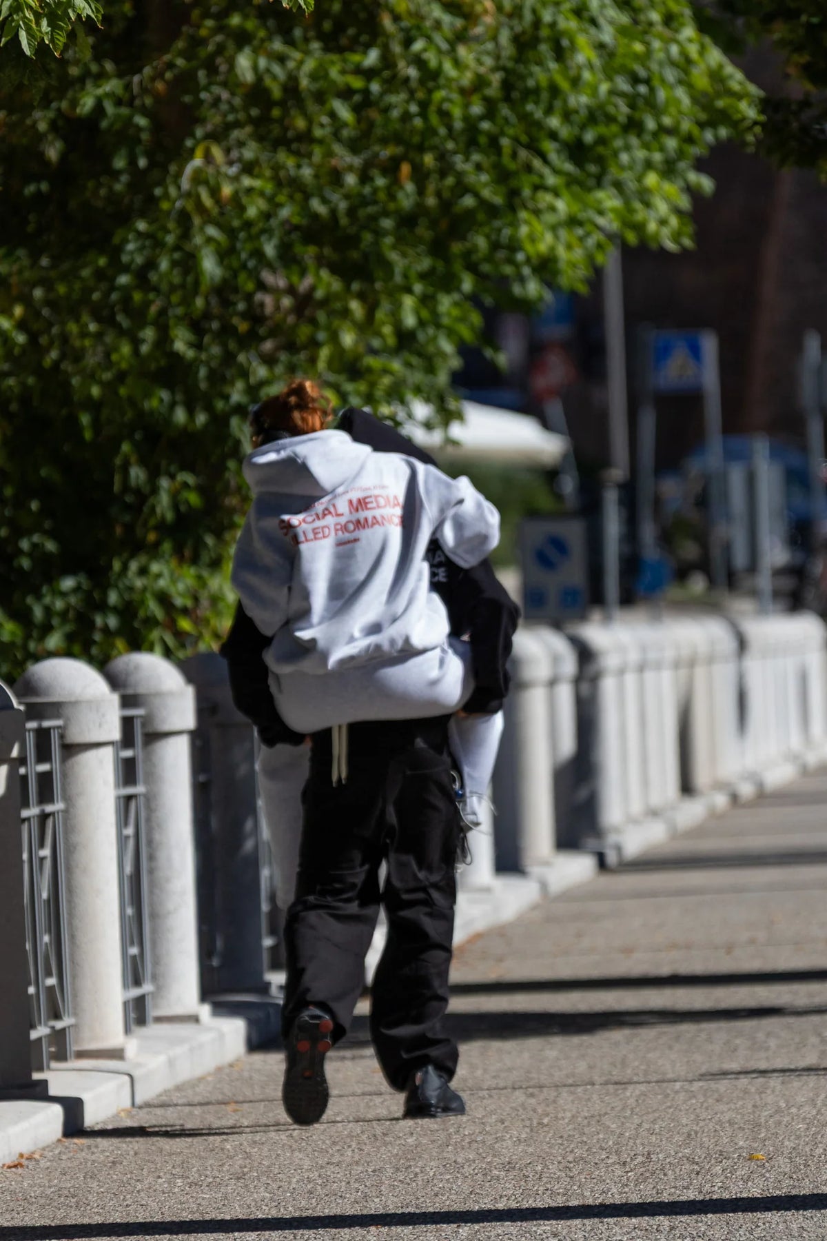 Basedodici Hoodie "Social Media Killed Romance" AshGrey/Red