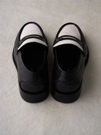 Reternity Le Metropolitan Loafers Black White