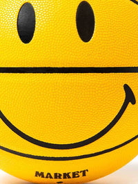 Market Smiley Basketball Yellow