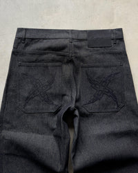 Formy Studio Denim Raw Triple Black