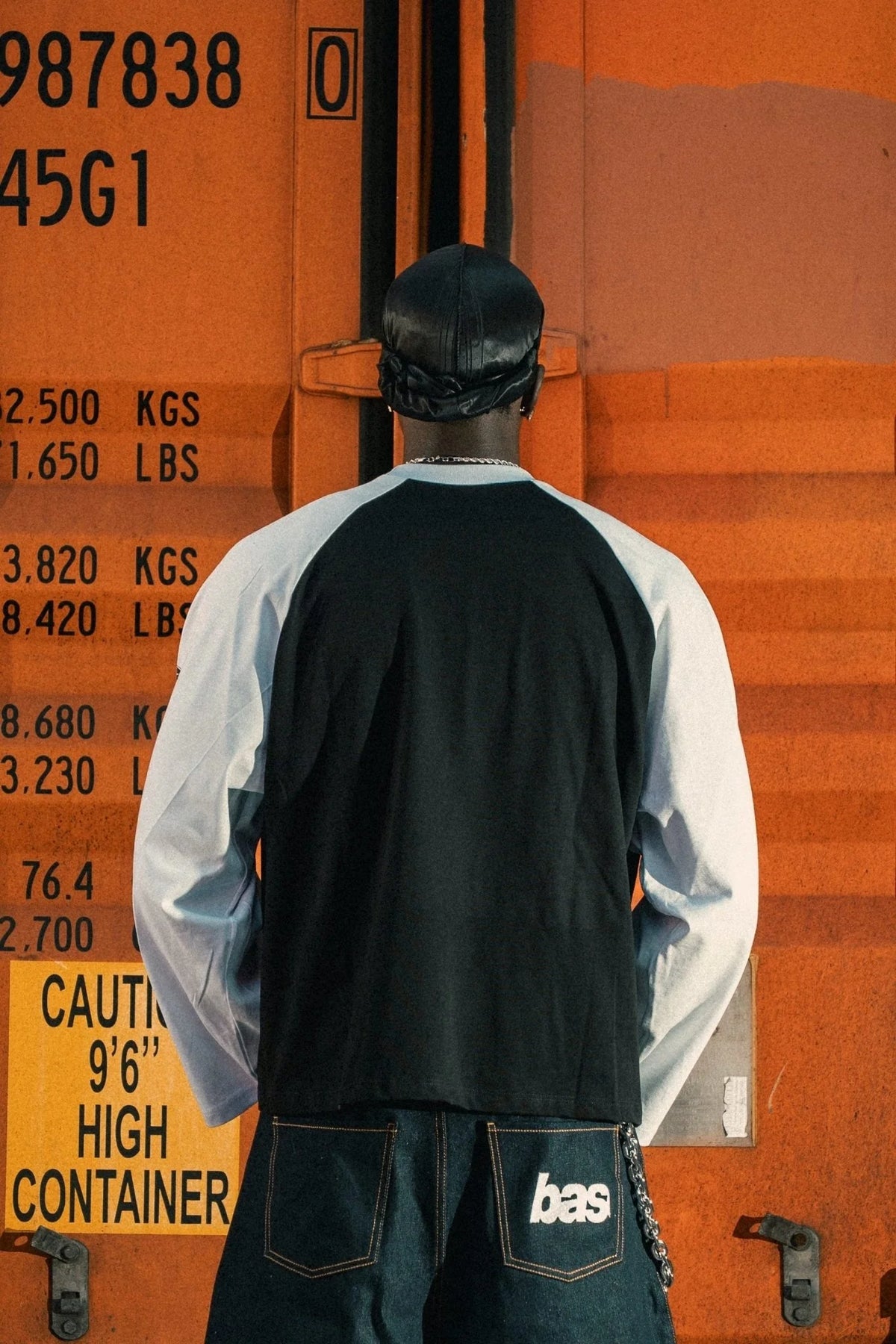 Basedodici Longsleeve White Black
