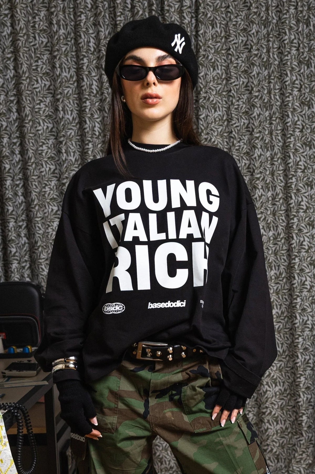 Young Italian Rich Longsleeve Black