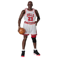 MAFEX Michael Jordan Chicago Bulls Home Action Figure