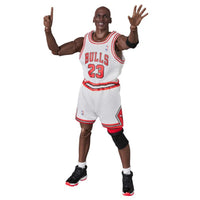 MAFEX Michael Jordan Chicago Bulls Home Action Figure