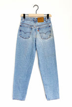 Carica l&#39;immagine nel visualizzatore di Gallery, LEVI&#39;S 501 Classic Vintage Unisex Jeans (no revisited)