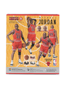 Medicom Toy MAFEX Michael Jordan Chicago Bulls Action Figure