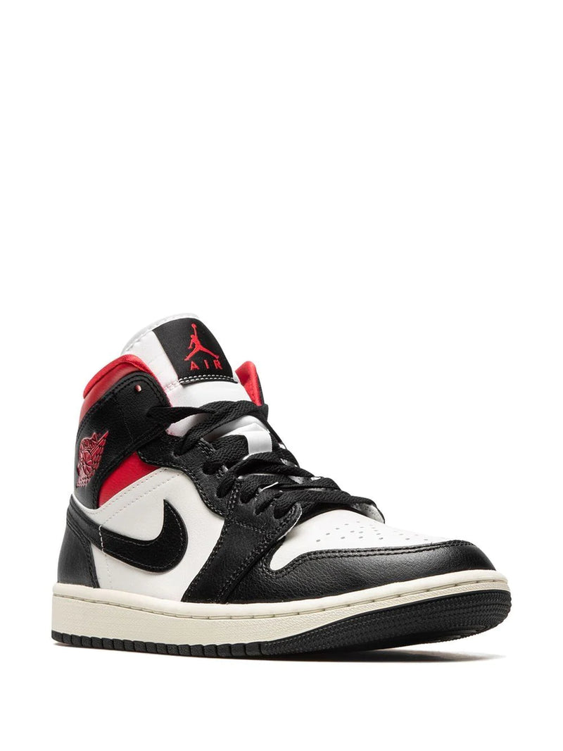 Air jordan 1 black white gym red sales