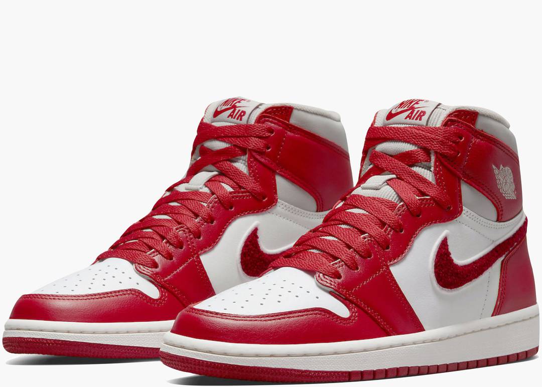 Nike Air Jordan 1 Retro High OG Varsity Red (W)