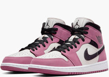 Carica l&#39;immagine nel visualizzatore di Gallery, Nike Air Jordan 1 Mid Berry Pink (W)