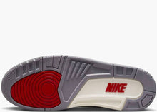 Carica l&#39;immagine nel visualizzatore di Gallery, Nike Air Jordan 3 Retro White Cement Reimagined