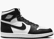 Carica l&#39;immagine nel visualizzatore di Gallery, Nike Air Jordan 1 Retro High 85 Black White Panda (2023)