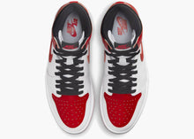 Load image into Gallery viewer, Nike Air Jordan 1 Retro High OG Heritage