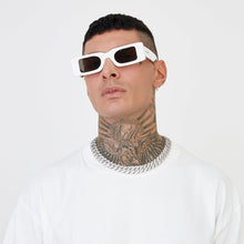 Load image into Gallery viewer, Savachi Sunglasses Jaram White/Black
