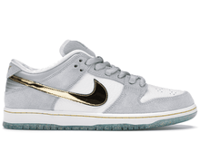 Load image into Gallery viewer, Nike SB Dunk Low Sean Cliver